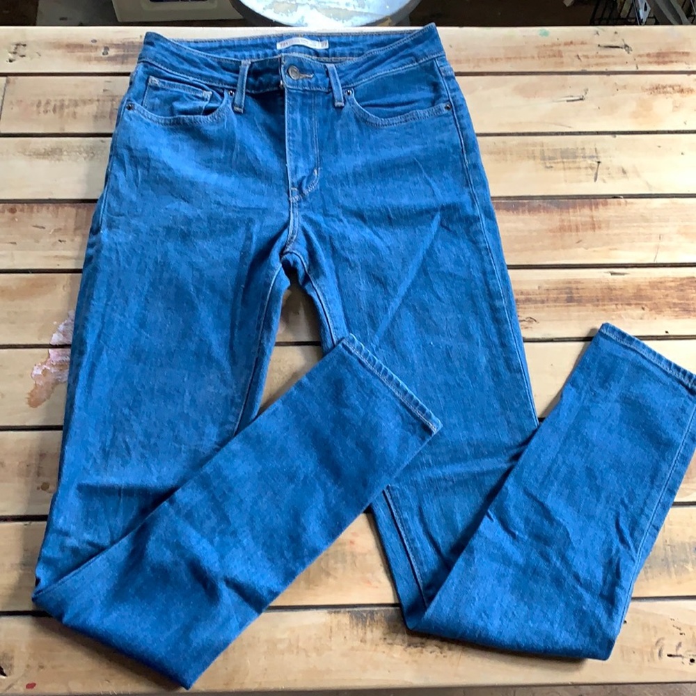 Levi 721 high rise skinny 27 long